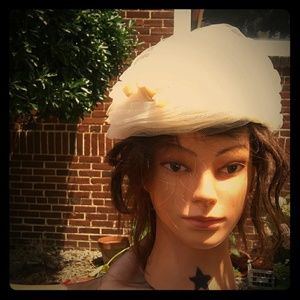 Cute & Classy Vintage Hat